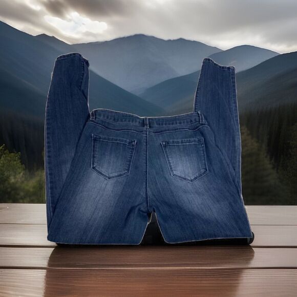 M‎ Jeans by Maurices Jeans Women Size 6 Skinny - Picture 1 of 5